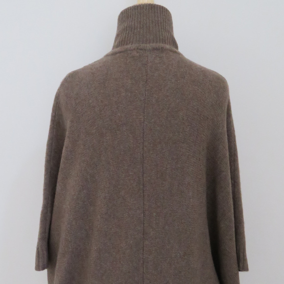 ESSENTIEL ANTWERP dolman cardigan cape sweater - Picture 3 of 6